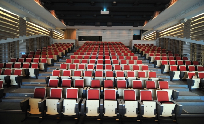 演奏廳場地租借辦法